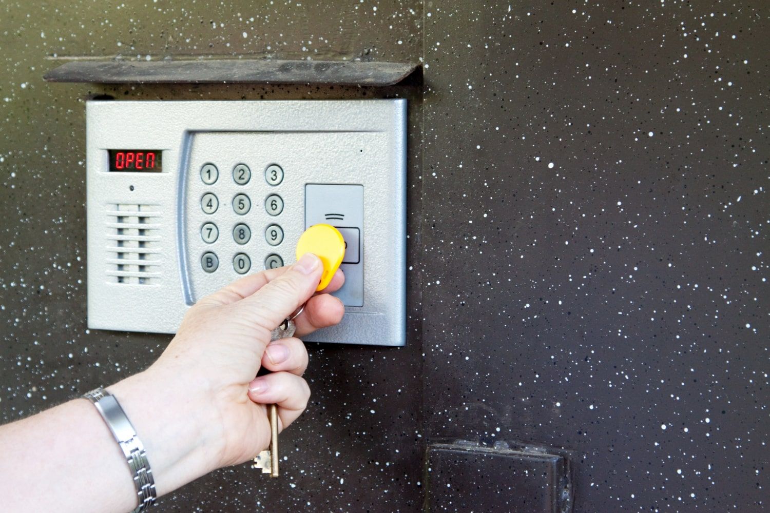 Intercom Solutions for Homes & Businesses